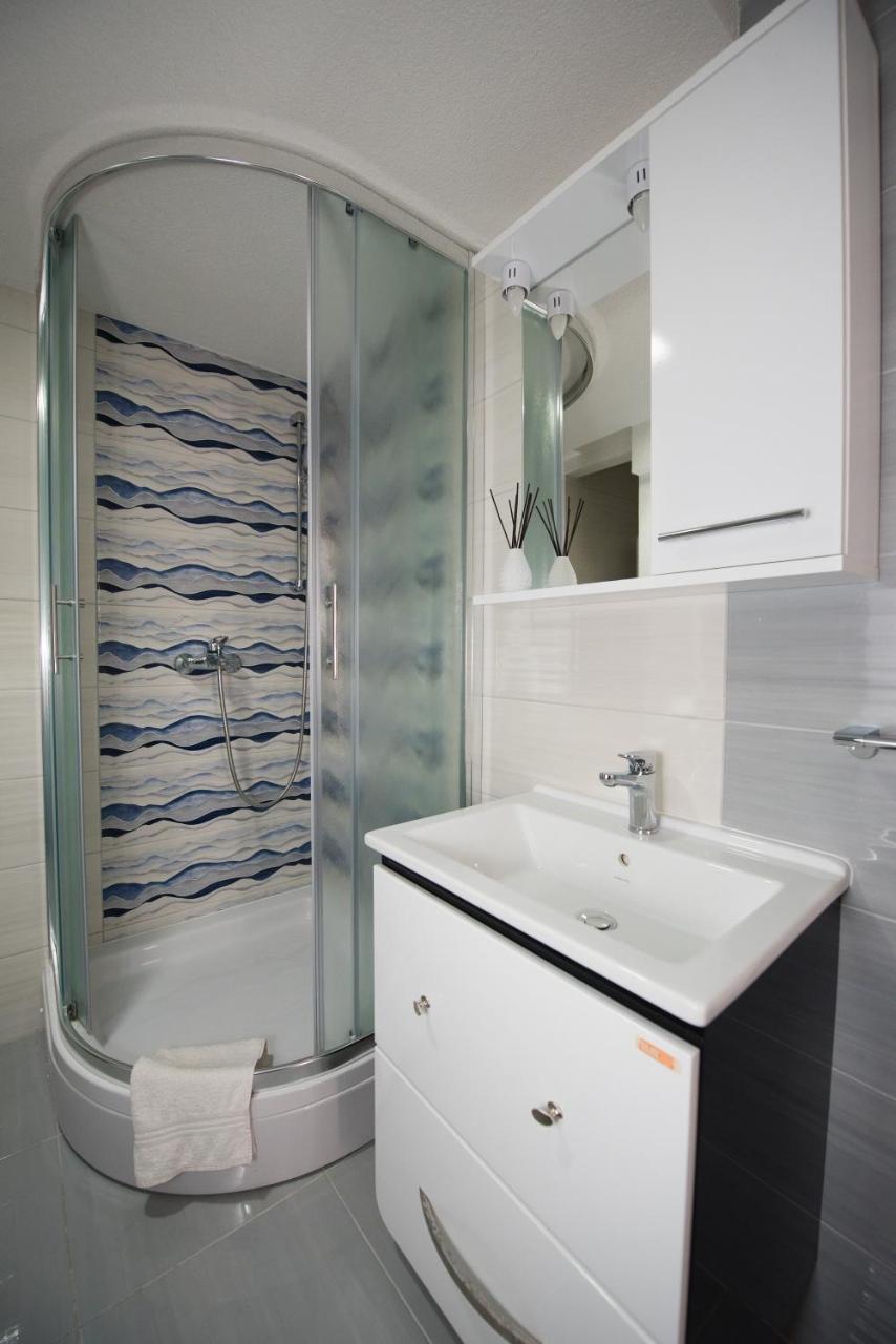 Apartments Smoky M Novalja Εξωτερικό φωτογραφία